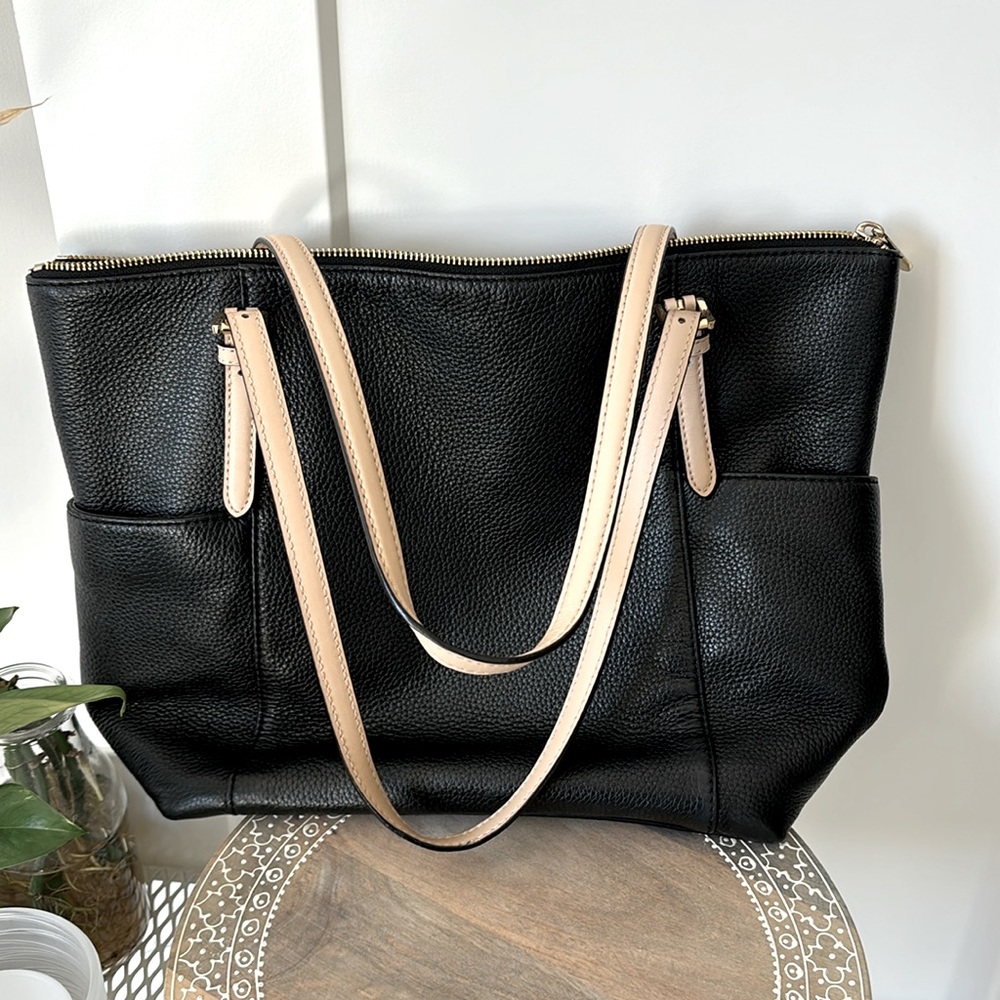 Michael Kors black leather purse